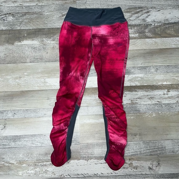 Nike Other - Nike Youth Girl’s Printed Pink Leggings Size S